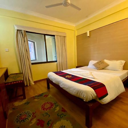 Hotel Siddhi Manakamana Катманду Экстерьер фото