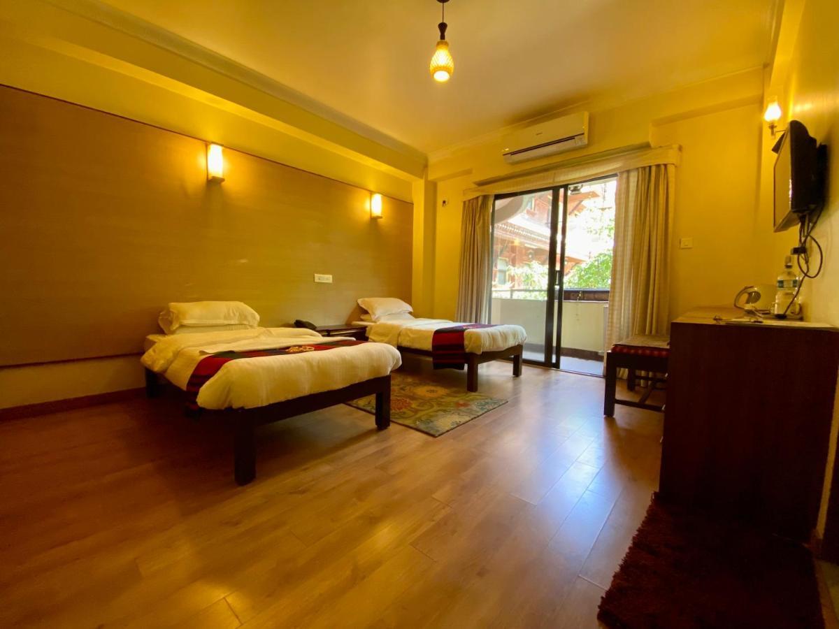 Hotel Siddhi Manakamana Катманду Экстерьер фото