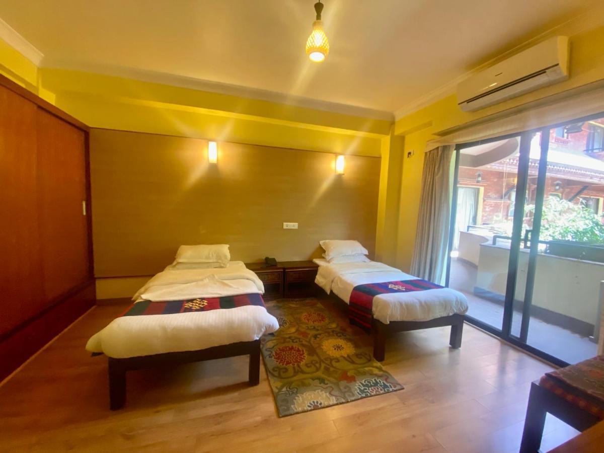 Hotel Siddhi Manakamana Катманду Экстерьер фото