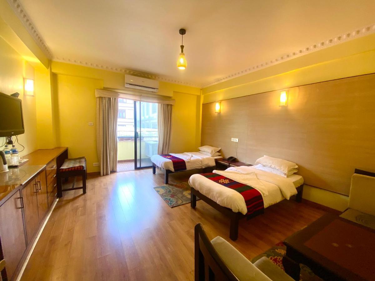 Hotel Siddhi Manakamana Катманду Экстерьер фото