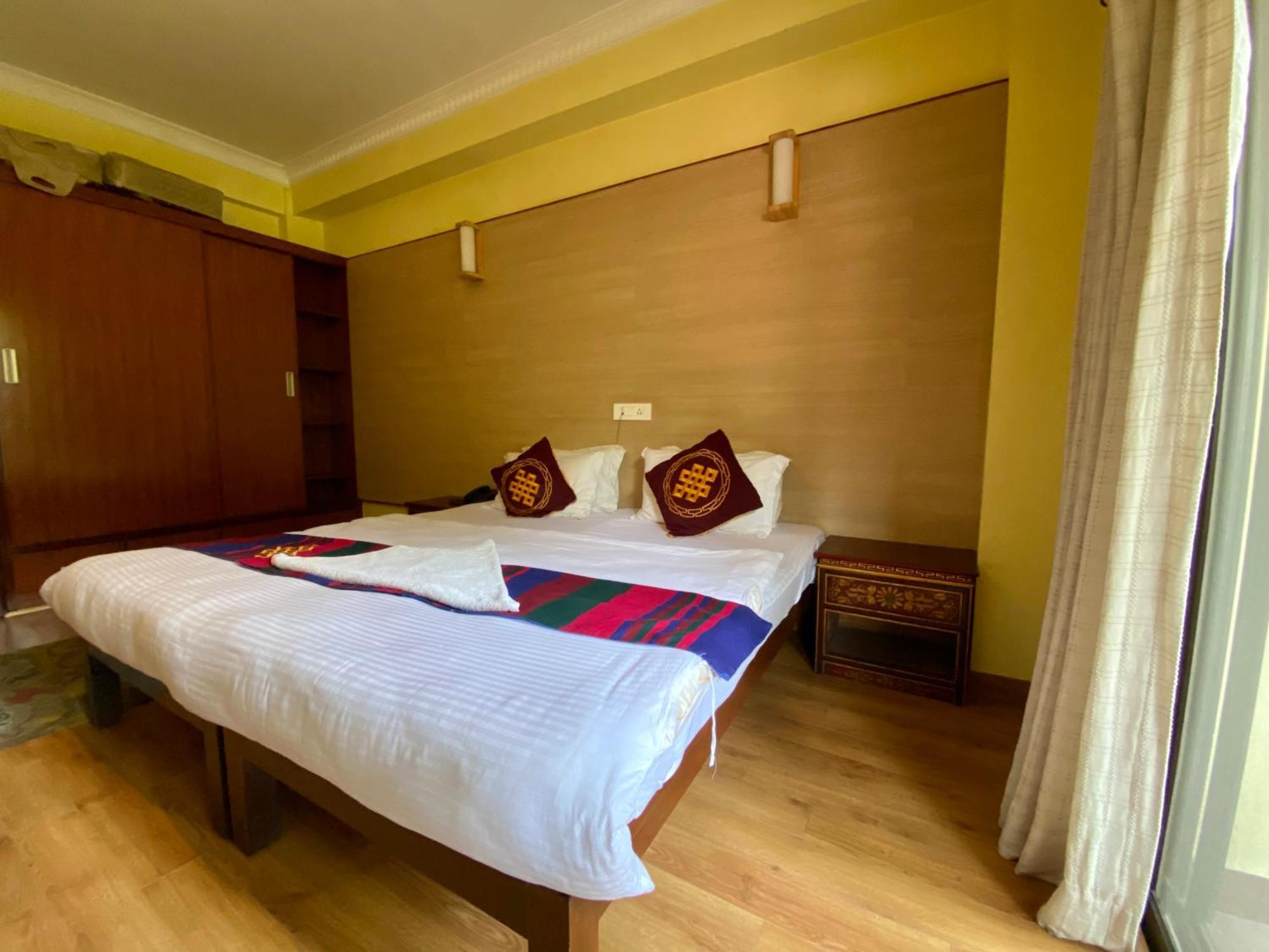 Hotel Siddhi Manakamana Катманду Экстерьер фото