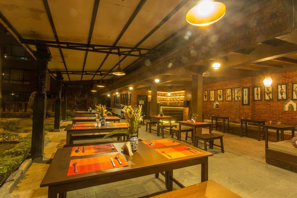 Hotel Siddhi Manakamana Катманду Экстерьер фото