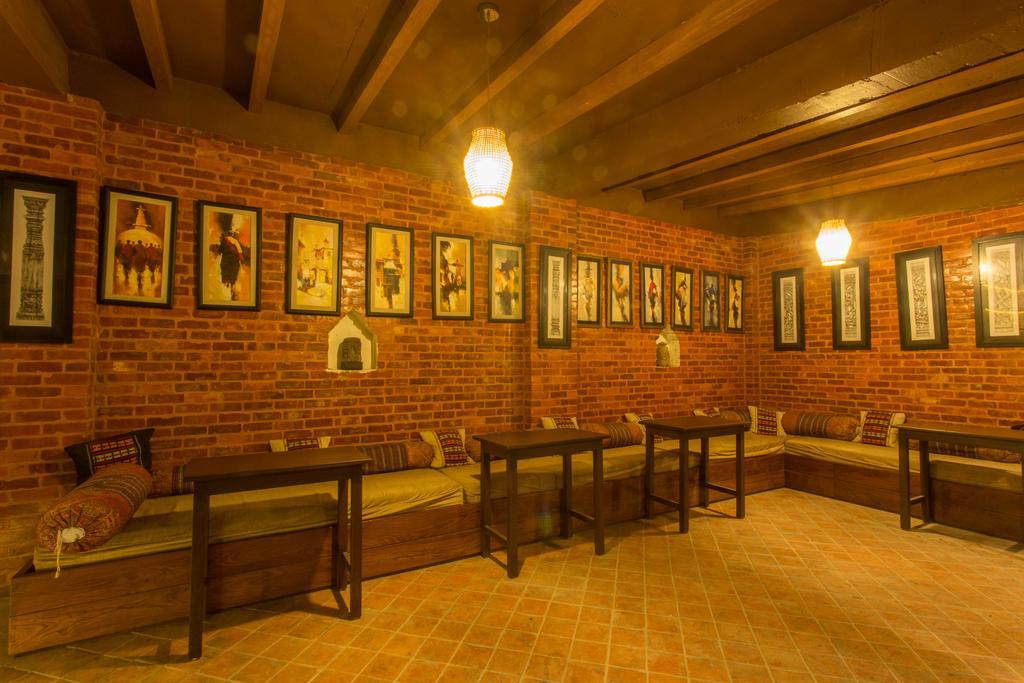Hotel Siddhi Manakamana Катманду Экстерьер фото