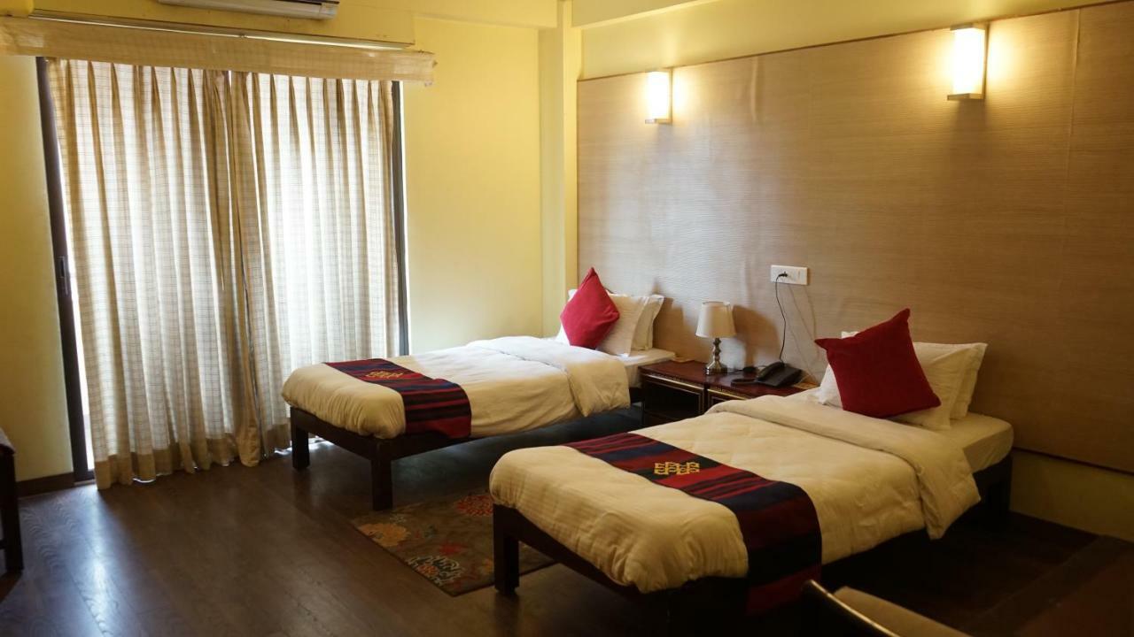 Hotel Siddhi Manakamana Катманду Экстерьер фото